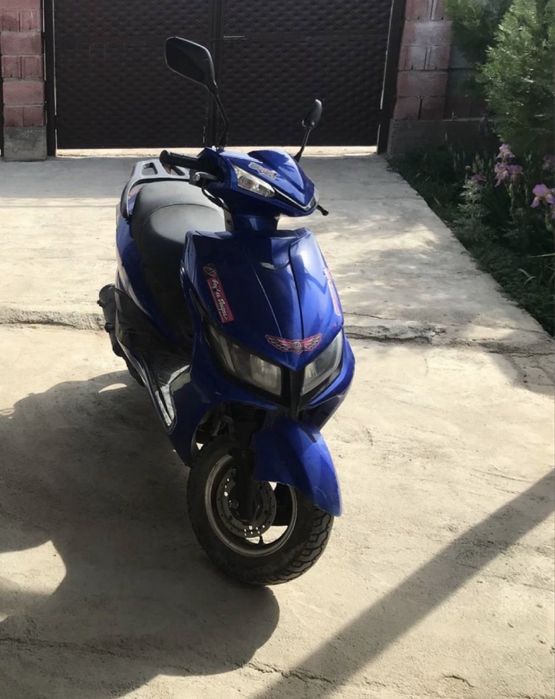 Мопед м8 практический новый