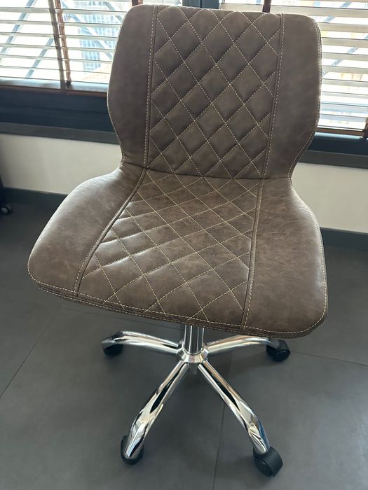 Стол на колелца Jack + доставка и 24м гаранция