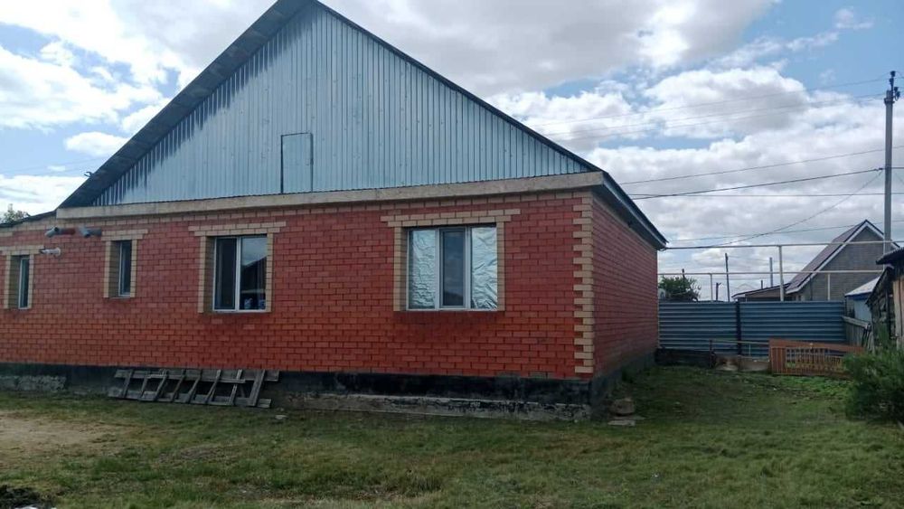 Дом 2-костанай, 98 кв.м. 32 мил.