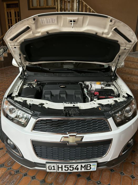 Shaxsiy avtomobil sotiladi — Chevrolet Captiva LTZ 2014-yil.
Mashina j