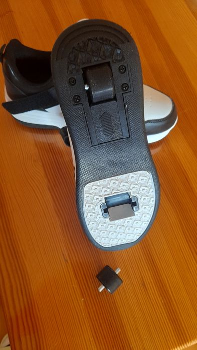 Обувки с ролери, унисекс