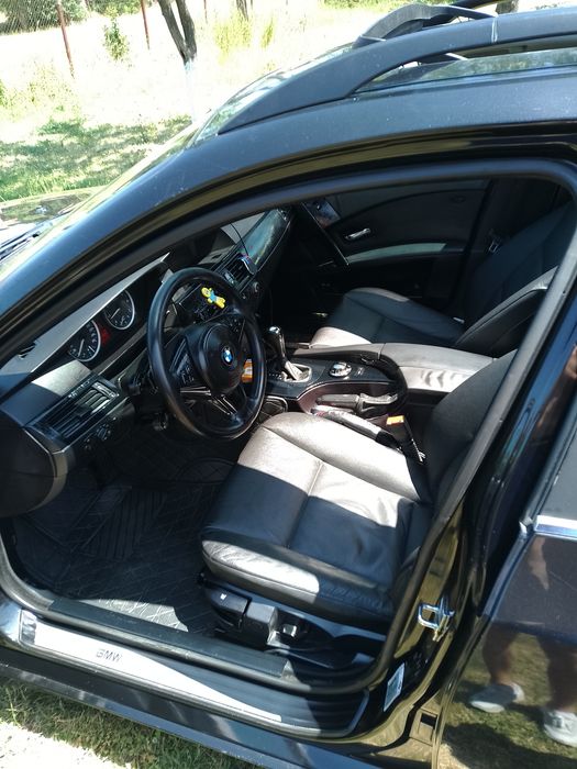 Vând Bmw 525i an 2004