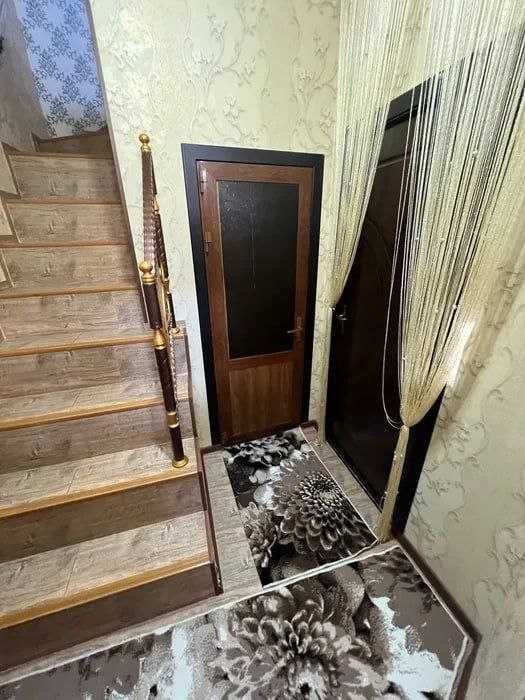 Sotiladi Дом Мирабад махаля Заминобод 1,3 сот. 2 этажный с обстановкой