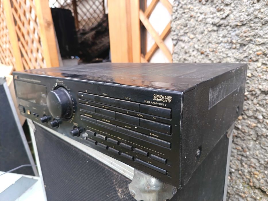 Усилвател JVC перфектно работещ