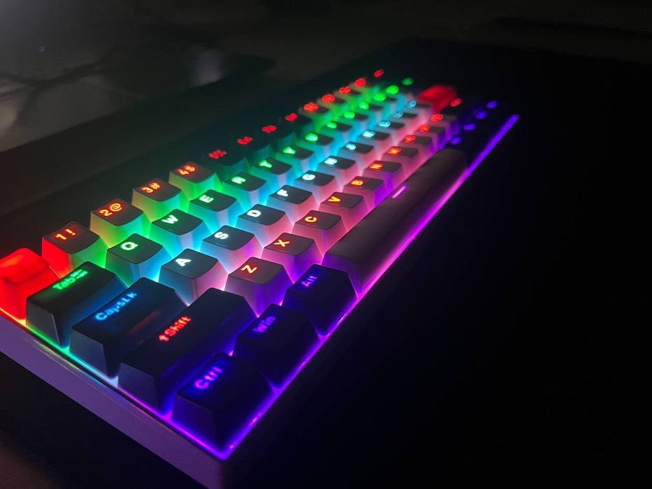 T-WOLF T60 механическая клавиатура RGB 60%
