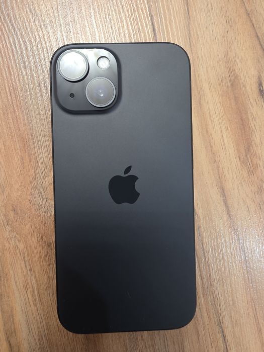 Продам IPhone 15