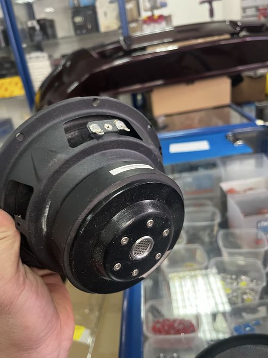 Продам 16 диманики