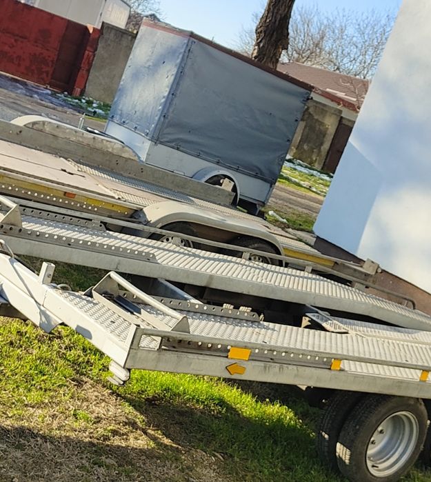 Închiriez platformă 2 axe și remorca 1 axa