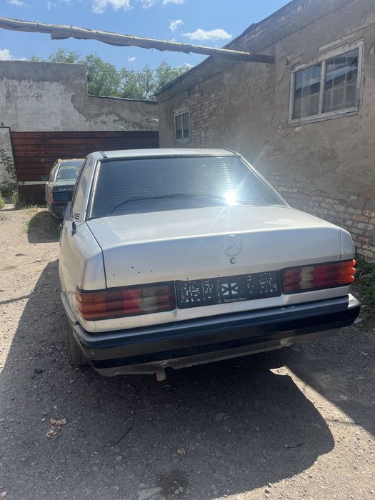 Продам мерседес 190