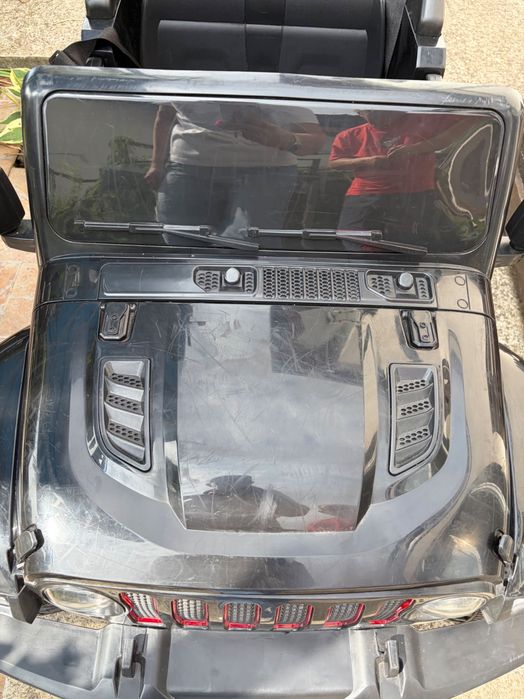 Акумулаторен Джип 12v