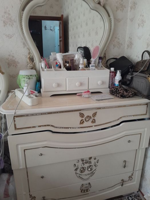 Спальный гарнитур  комплект