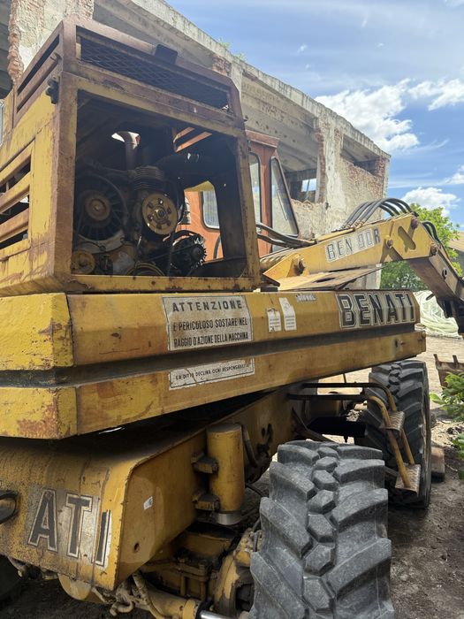 excavator pe roți Benati BEN 90 Urgent 4000€ fix