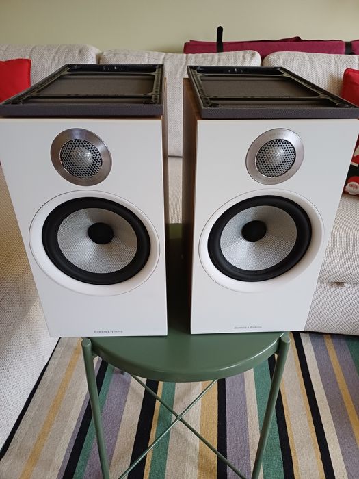 Bowers & Wilkins 606 S2 Anniversary Edition