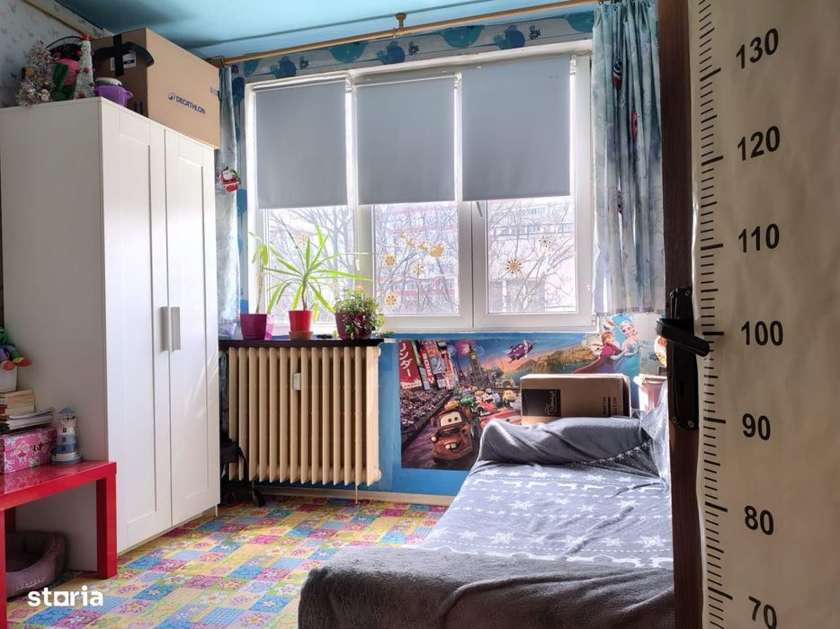 Vanzare 3 camere   Zona Giurgului  Strada Spinis Decomandat