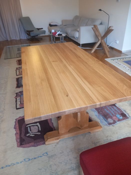 Blaturi și mese din stejarmasiv