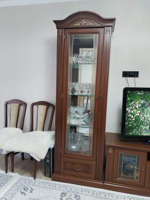 Продам Стенку  из 4х предметов