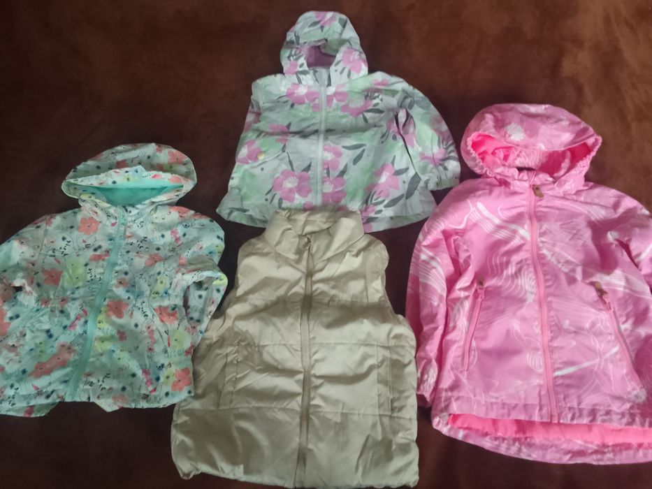 Продам детские вещи