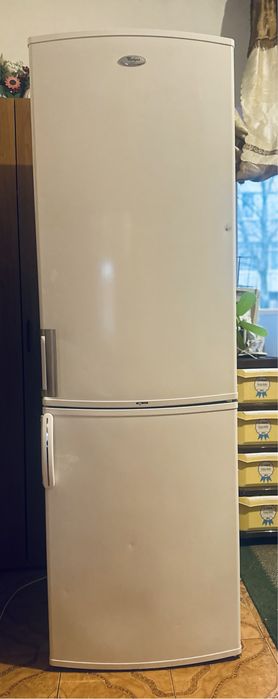 Combina frigorifica Whirlpool