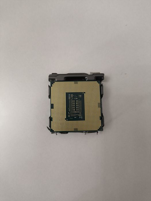 Intel core i5-10400