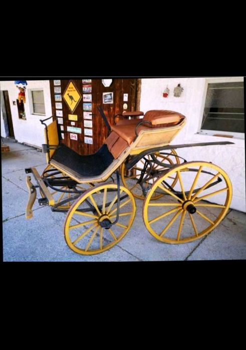 Старинни Карети,Файтони