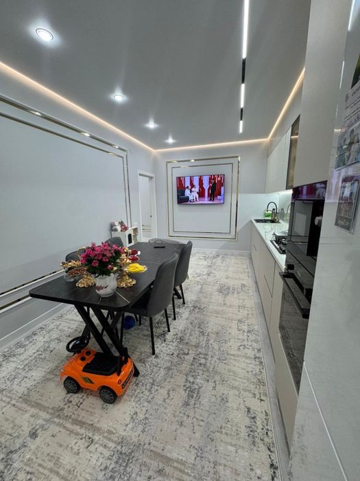 Продам 4-х комнатную квартиру