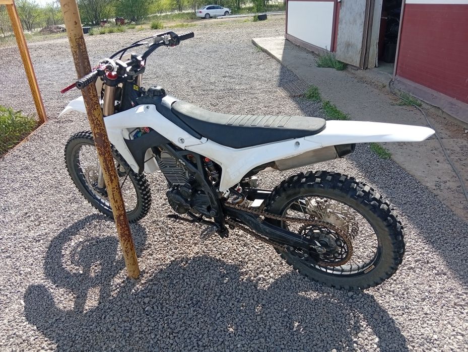 Ular f7 белый 2024