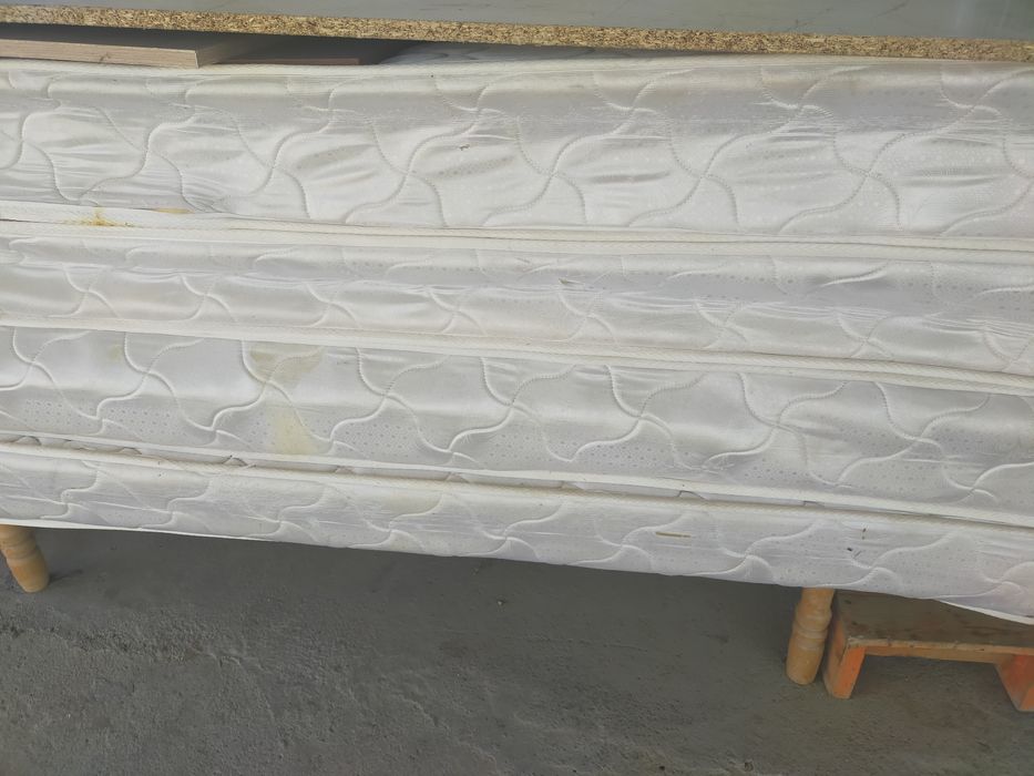 Продам матрасы .