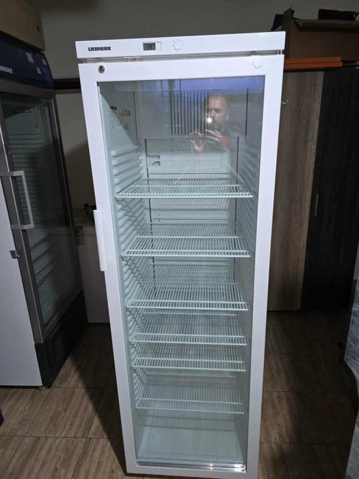 Хладилна Витрина Liebherr 4143