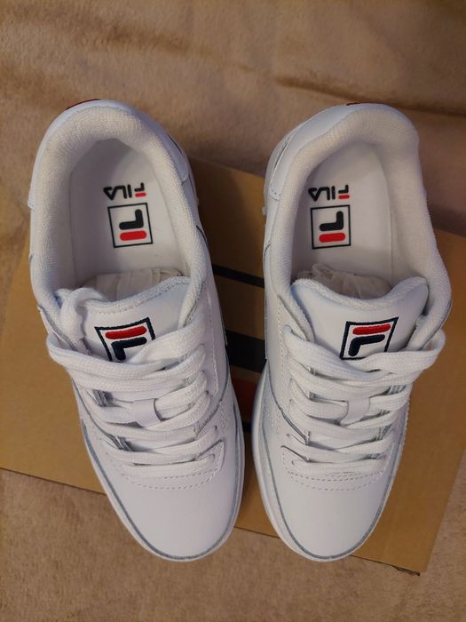 Adidași FILA piele, NOI nr.37