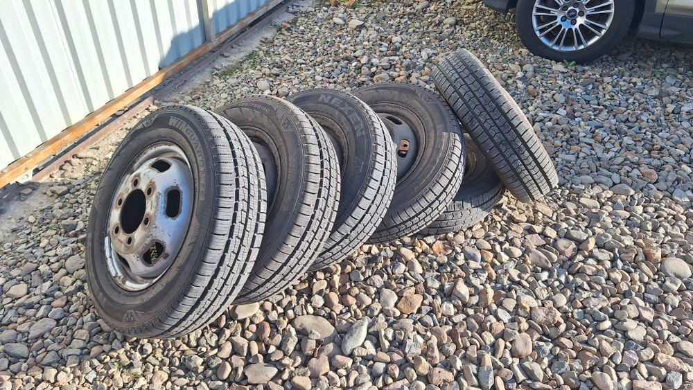 Roti de Iveco /Anvelope noi