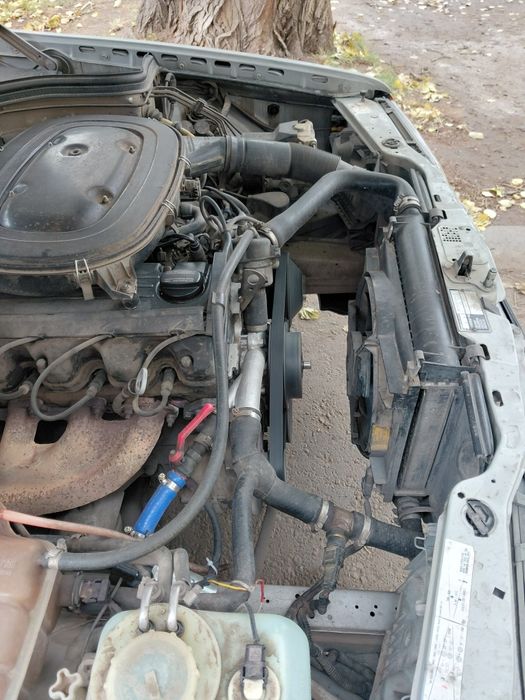 Mercedes Benz 200E