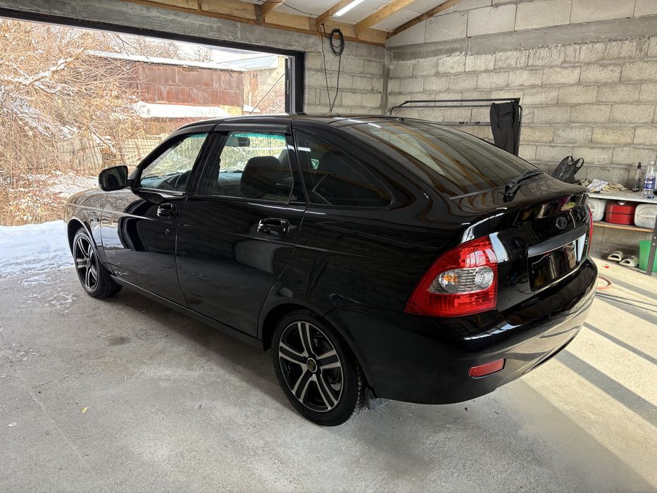 Продам лада приора в идеальном состоянии