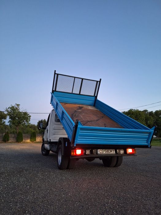 Vând Iveco Daily
