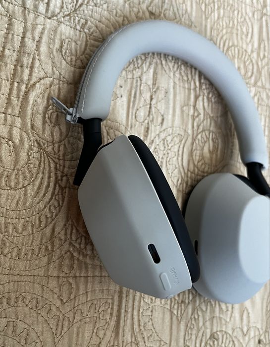 Sony WH-1000XM5 — оригинал