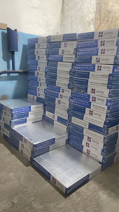 Наличии Подвесной потолок.Армстронг.Светильник