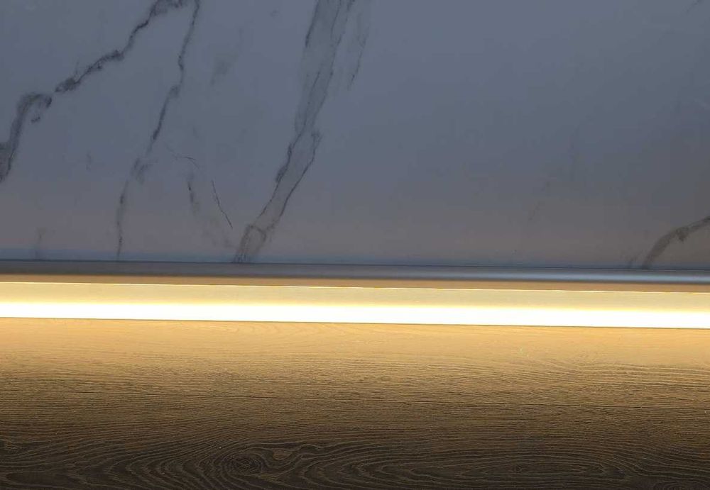 Декоративен LED Светещ Подов Перваз – Алуминиев Профил за LED Лента + дифузор (капаче) пръчка 2м