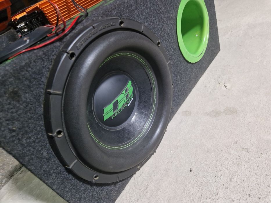 Сабвуфер , динамик , усилитель