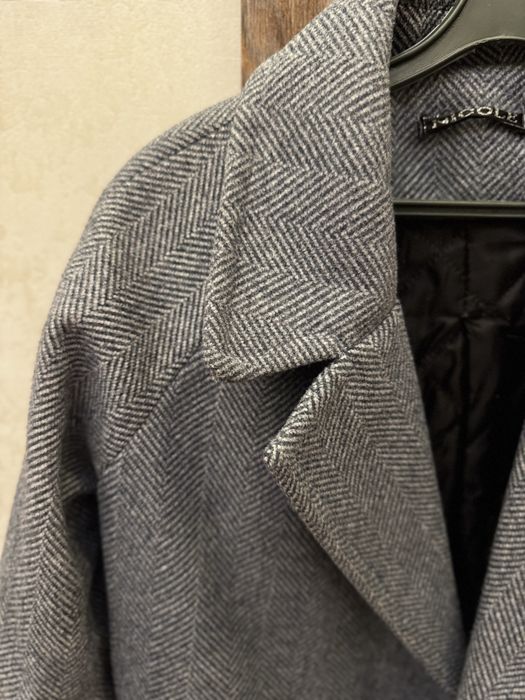 Женское пальто утепленое