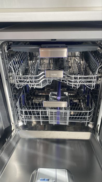 Съдомиална BEKO свободностояща 60см