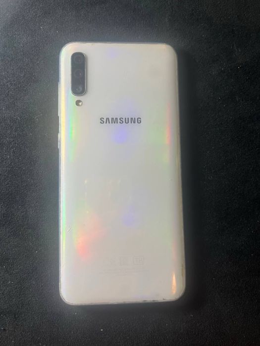 Продаю телефоны Samsung A50, Xiaomi Redmi 13C