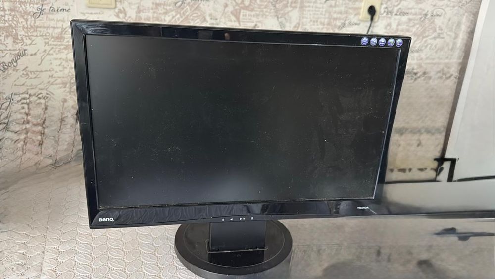 Продаю монитор BenQ