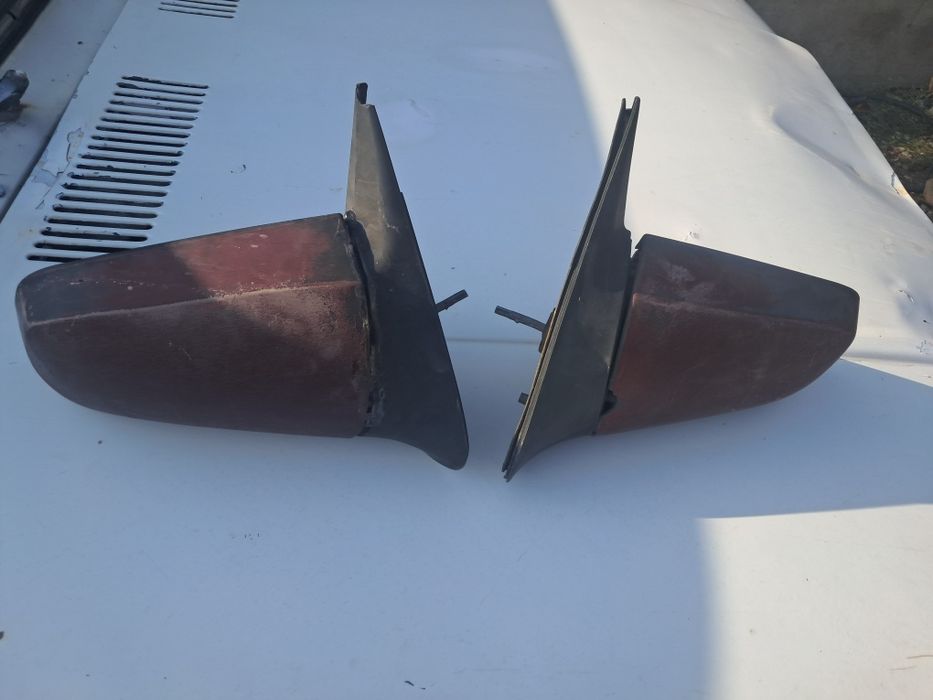 Боковой зеркало продаётся