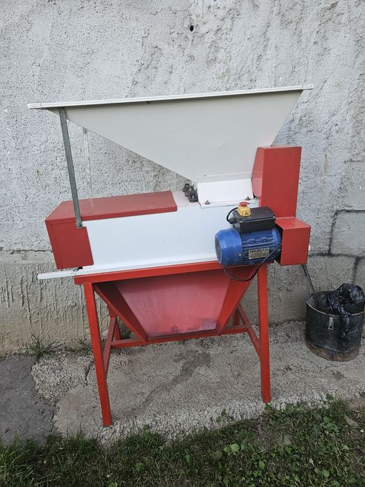 Desciorchinator  stuguri cu motor