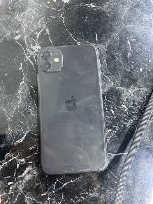 Продам iphone 11 64gb