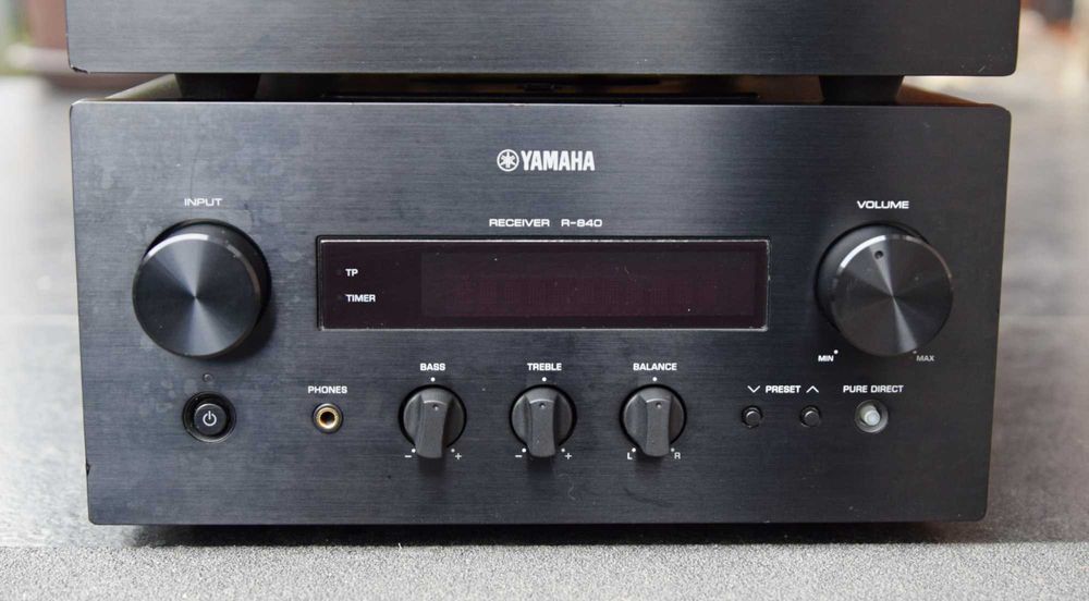 Sistem Yamaha MCR-840, amplificator + dvd/cd player