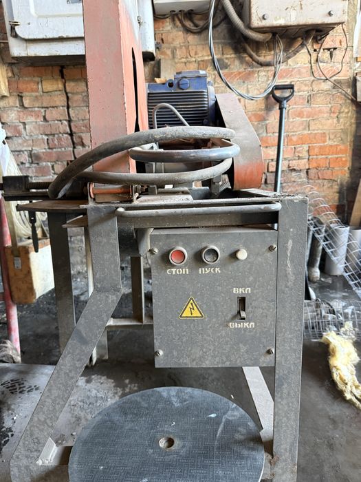 Продам отрнзной станок