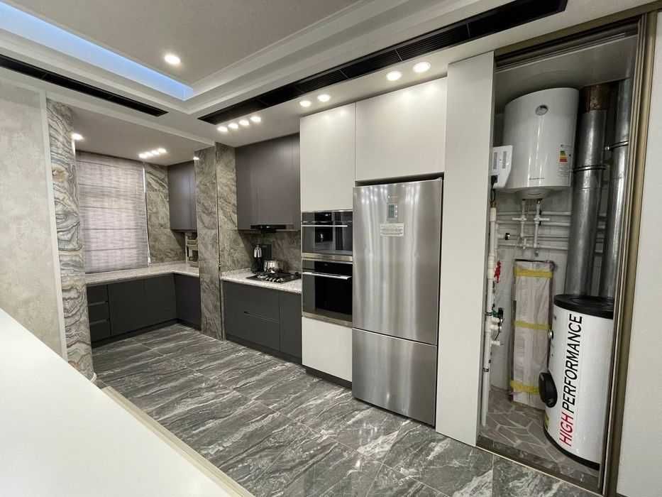 104 м²! 3-х комнатная в центре города на Паркентском! Ориентир Макро!