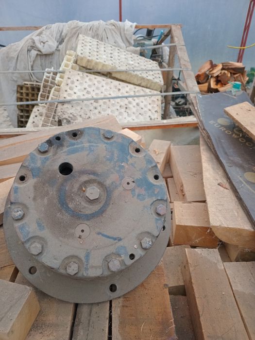 Butuc dtc de vânzare