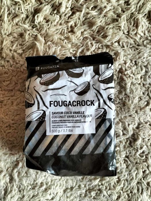 Нова каска за езда S и гамаши