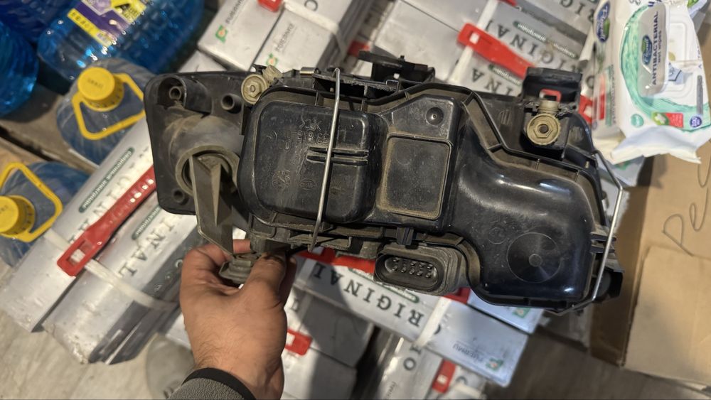 Фары  пара Audi A6 C5 (рест) + противотуманки пара